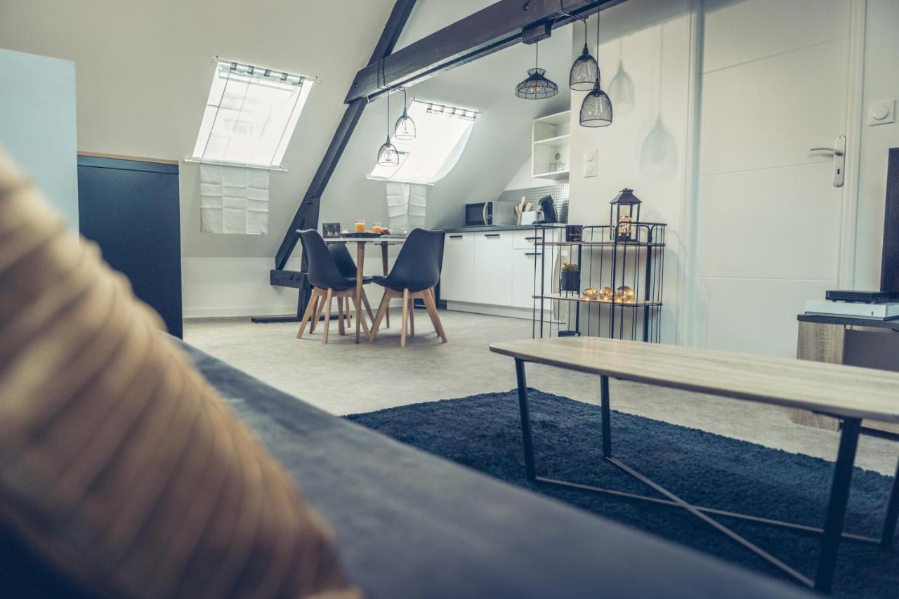Le Loft Superbe Studio Avec Stationnement Gratuit Dunkirk Bagian luar foto